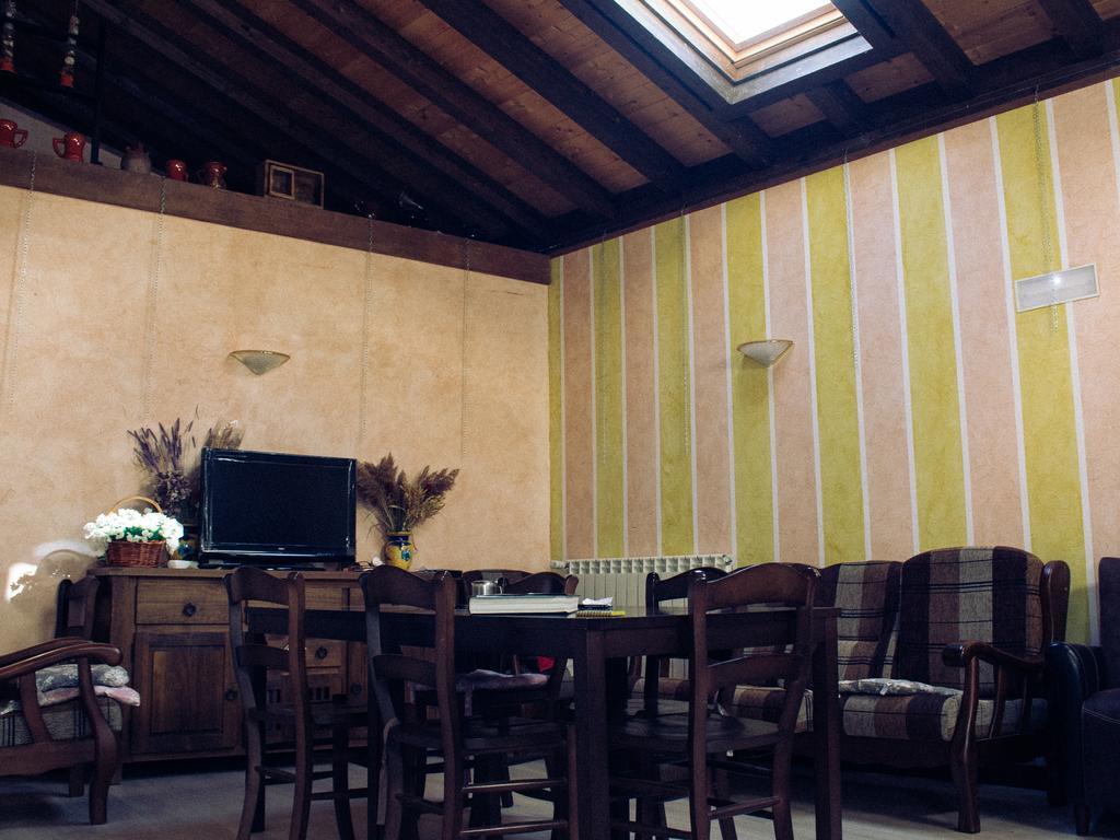 Gasthaus La Cerca De Dona Jimena Modúbar de San Cibrián Exterior foto